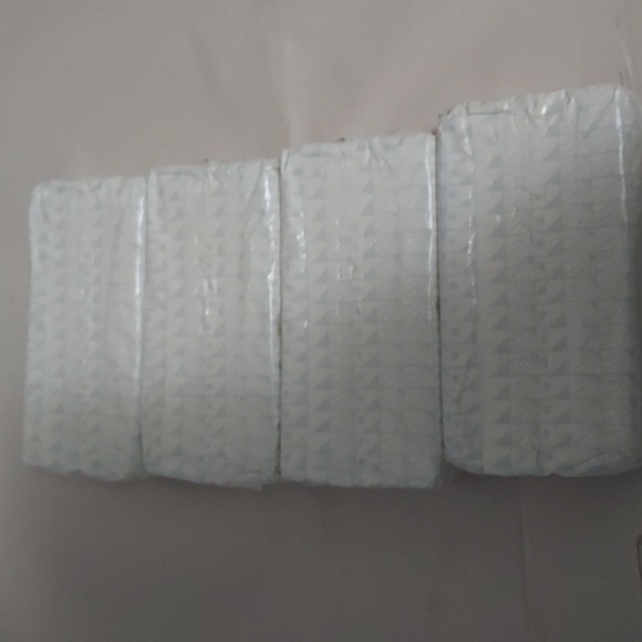 Ivory Bar Of Soap - Picture 2 of 3